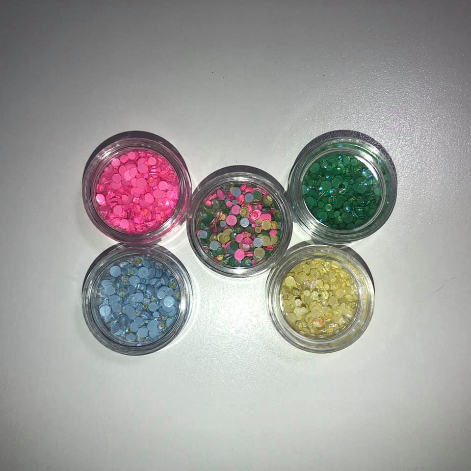 Cristales pastel Glow In The Dark 2 gr