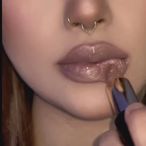 Glisten Opal Hydrating Lip Balm (Bálsamo labial con brillo)