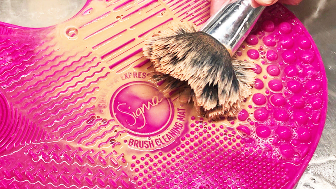 Sigma Spa Brush Cleaning Mat