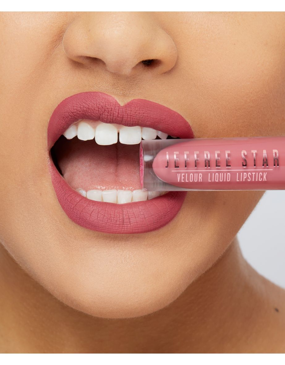 VELOUR LIQUID LIPSTICK (Labial liquido)