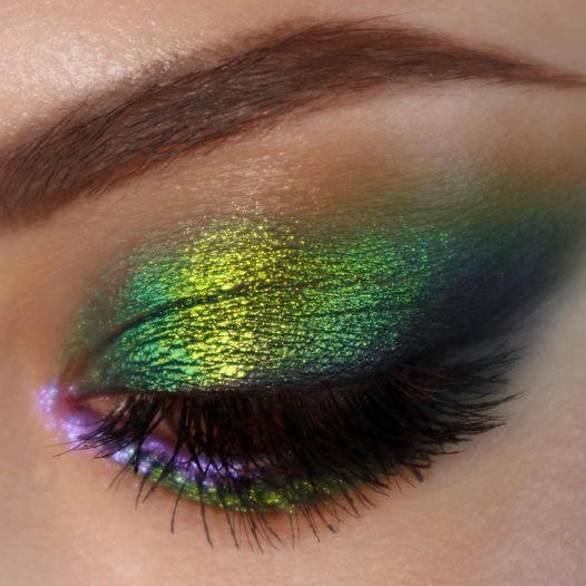 Chameleon pigment
