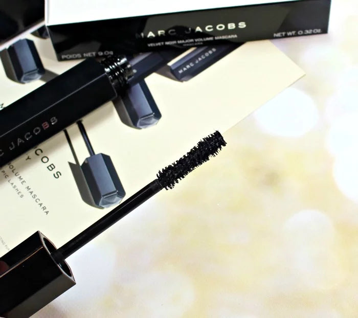 At Lash's lasting & volumizing mascara -Mini