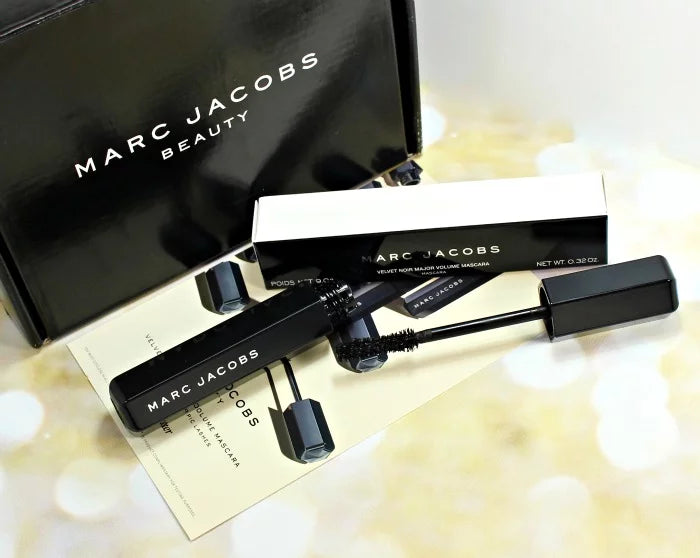 At Lash's lasting & volumizing mascara -Mini