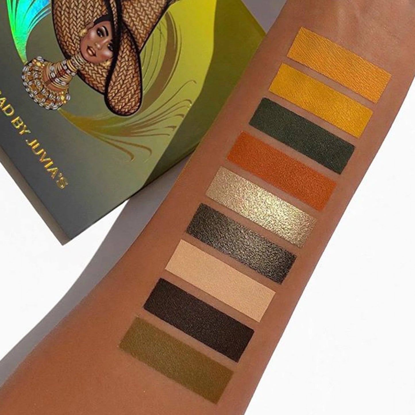 The Nomad Eyeshadow Palette