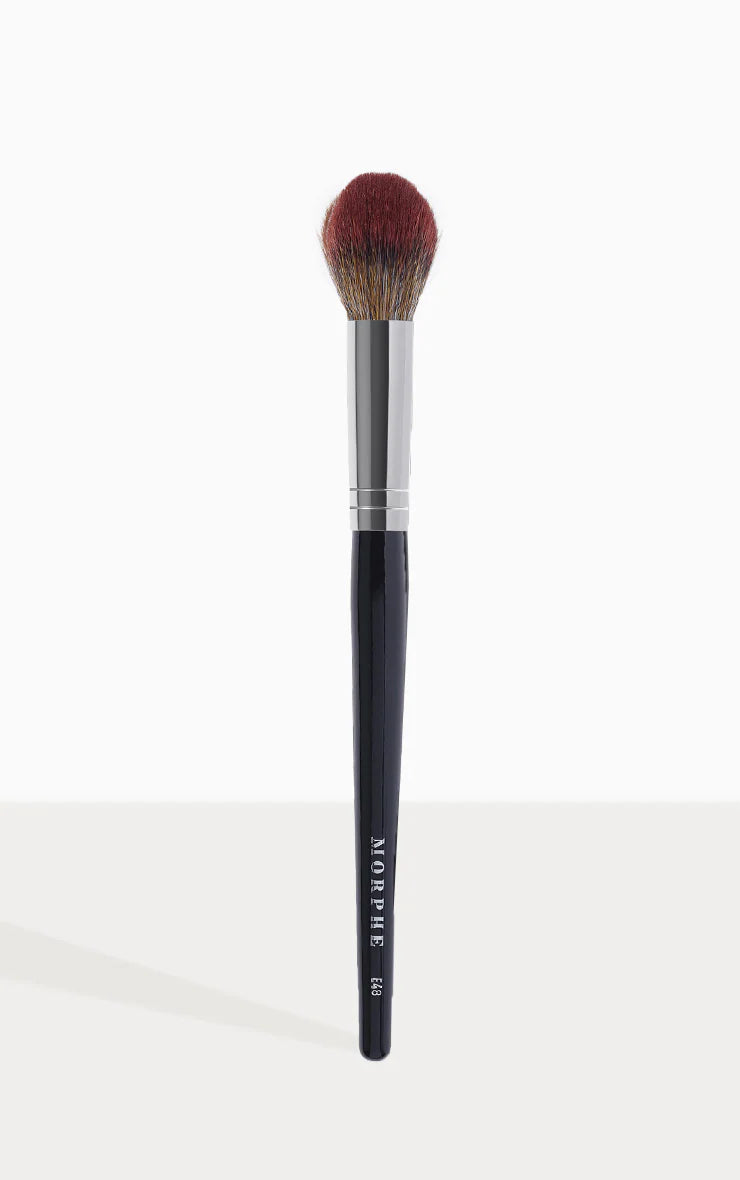 E48 - MINI POINTED POWDER BRUSH Brocha de polvos