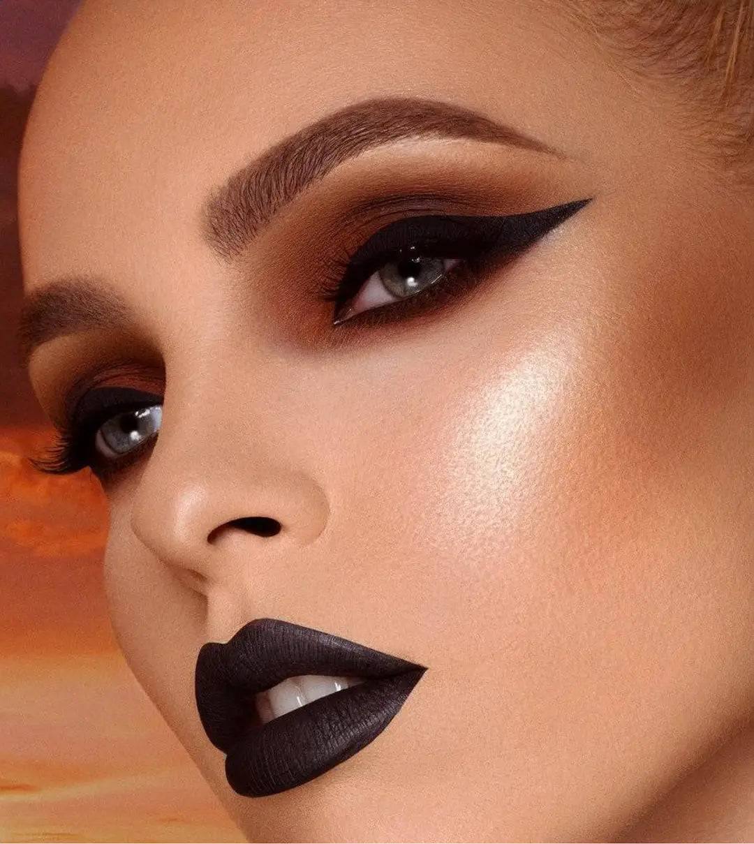 The Warrior 2 Eyeshadow Palette
