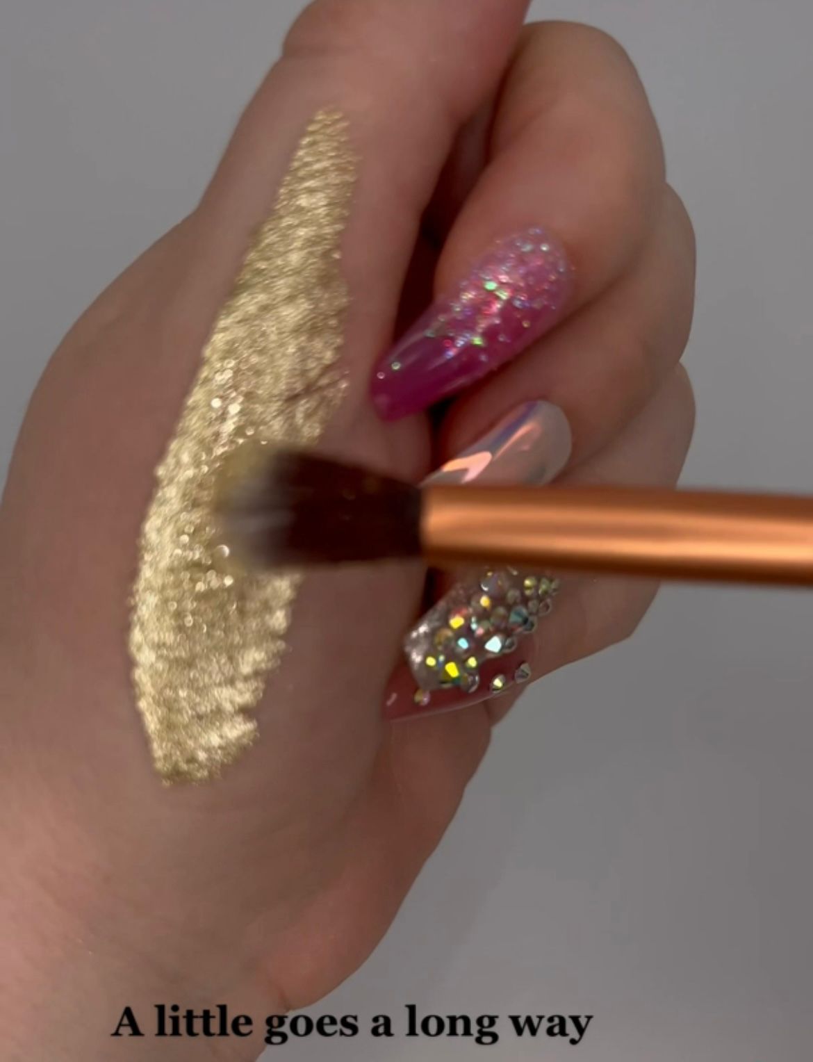 Glistening pigment mix (Mkeup mixing liquid)