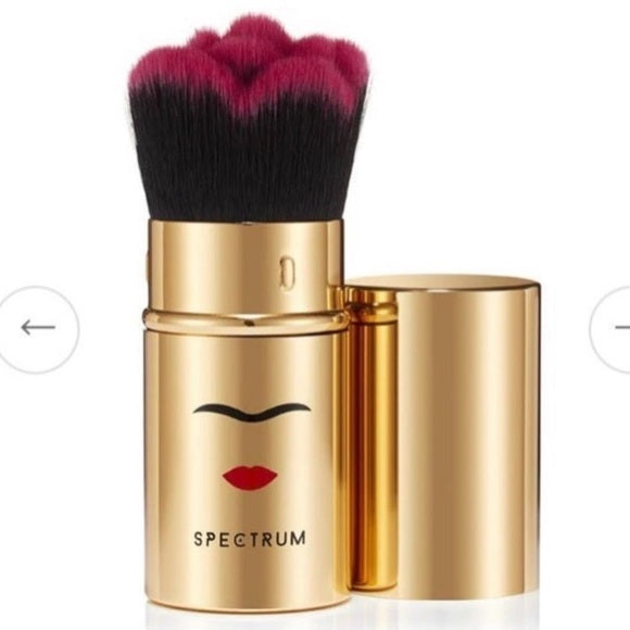 Herramientas de maquillaje Frida Kahlo