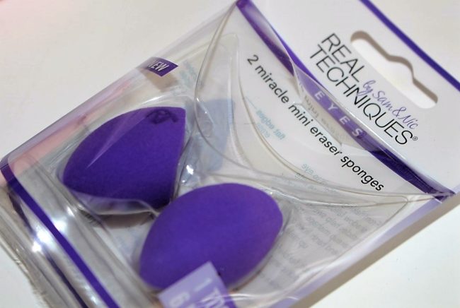 Set of 2 mini miracle eraser sponges