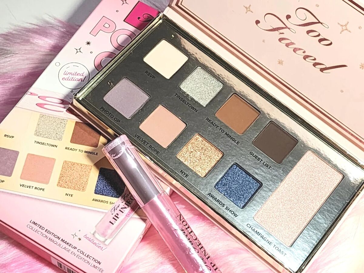 Pop The Cork Makeup Set