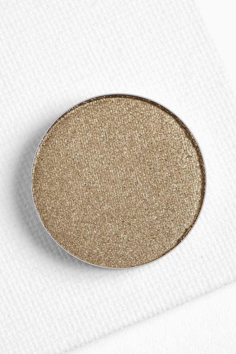 Pressed powder shadow