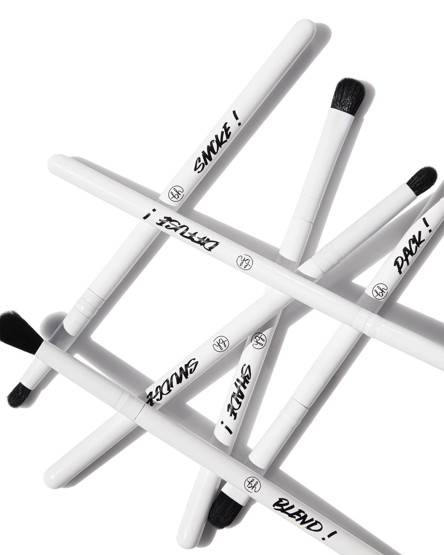 SAY IT! Eyebrush set