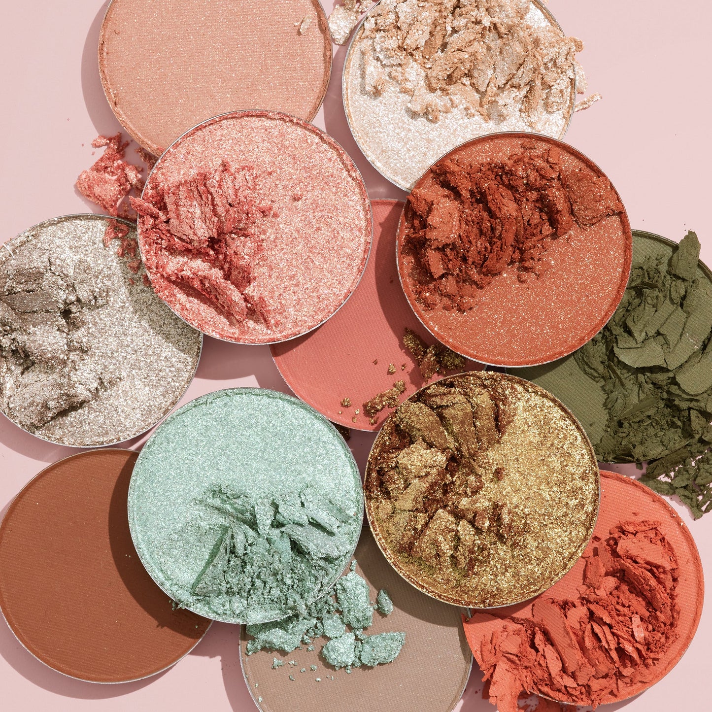 Pressed powder shadow