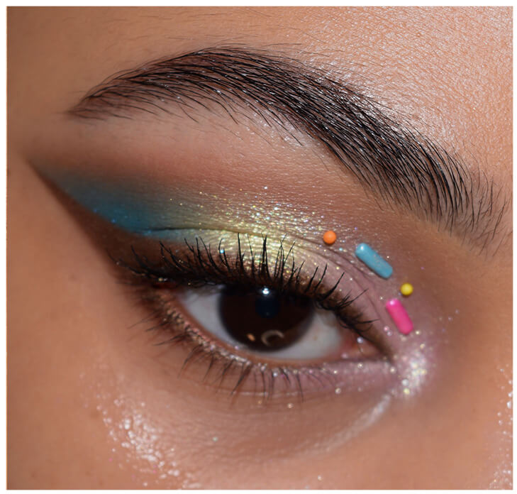 DUNKIN' The Dunkin' Dozen Eyeshadow Set