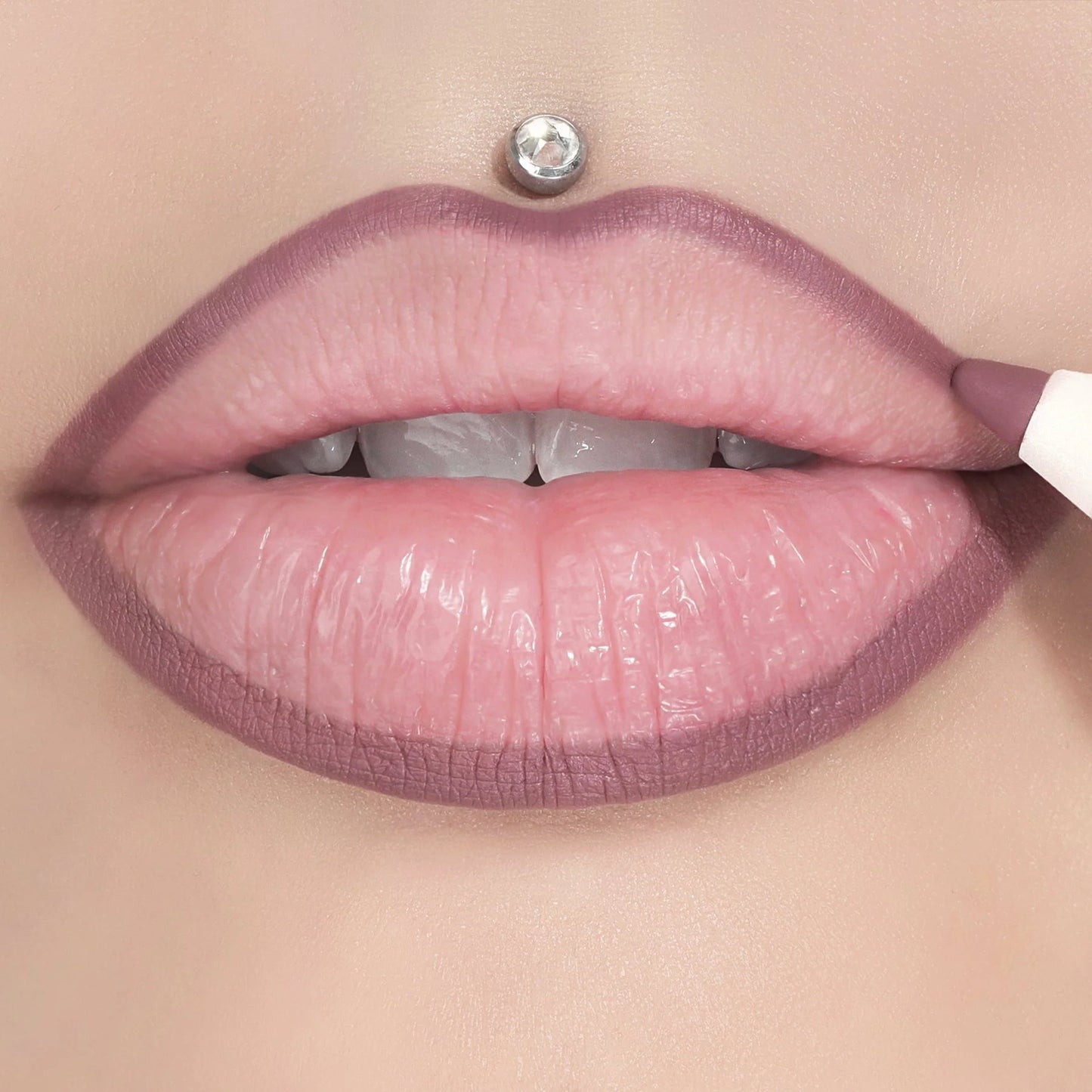 Velour Lip Liner (Delineador de labios)