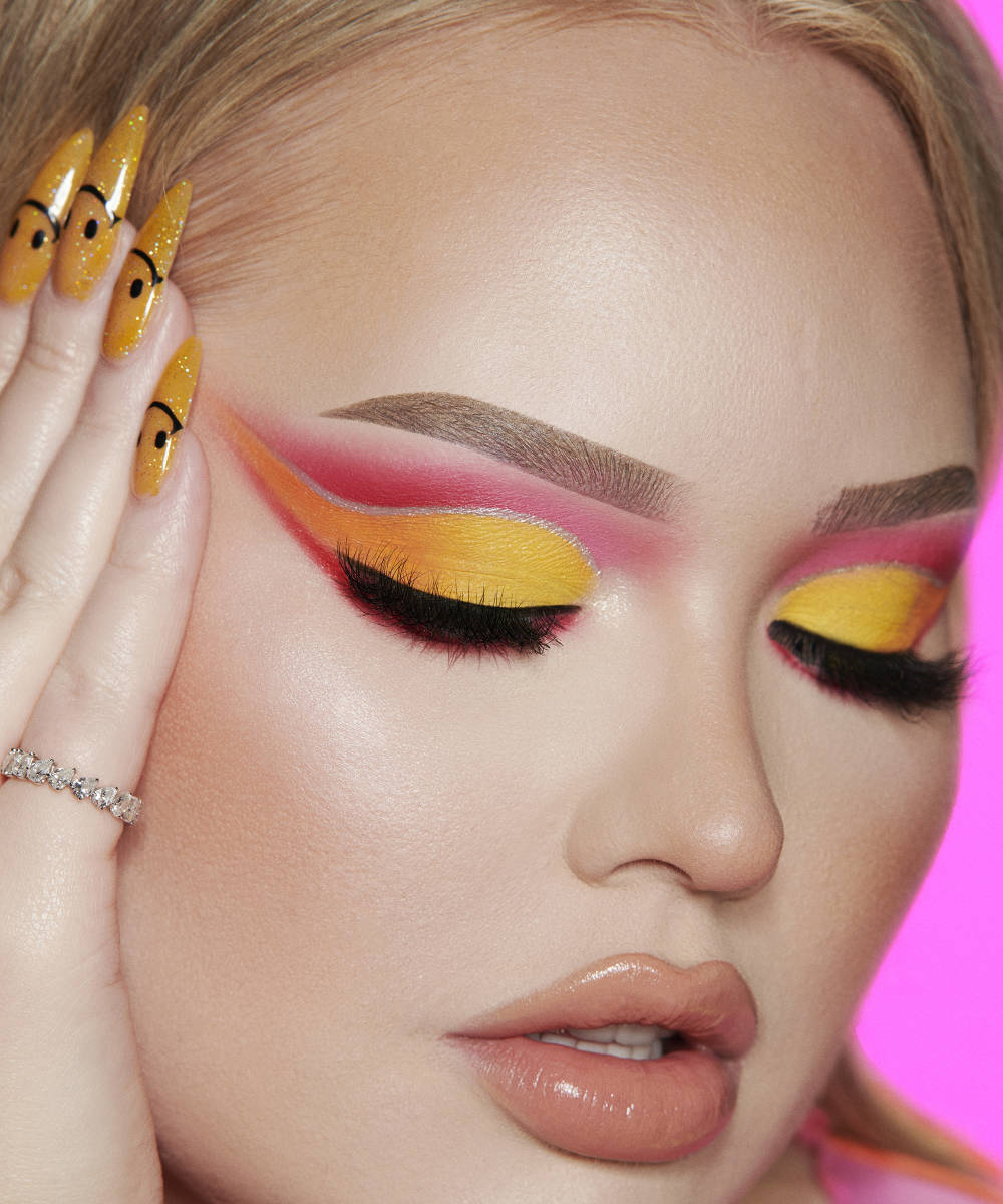 NikkieTutorials x BEAUTY BAY Pressed Pigment Palette