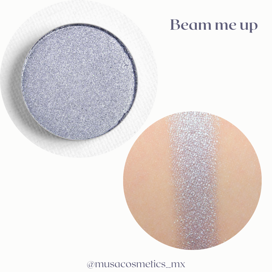 Pressed powder shadow