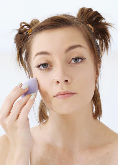 Esponja de Microfibra Wonder Blender - Lavender Cut Teardrop