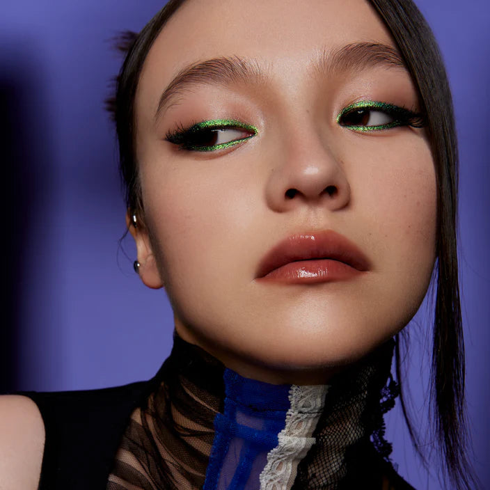 Epiphany Glow Melt-On Eyeliner (Delineador multicromo)