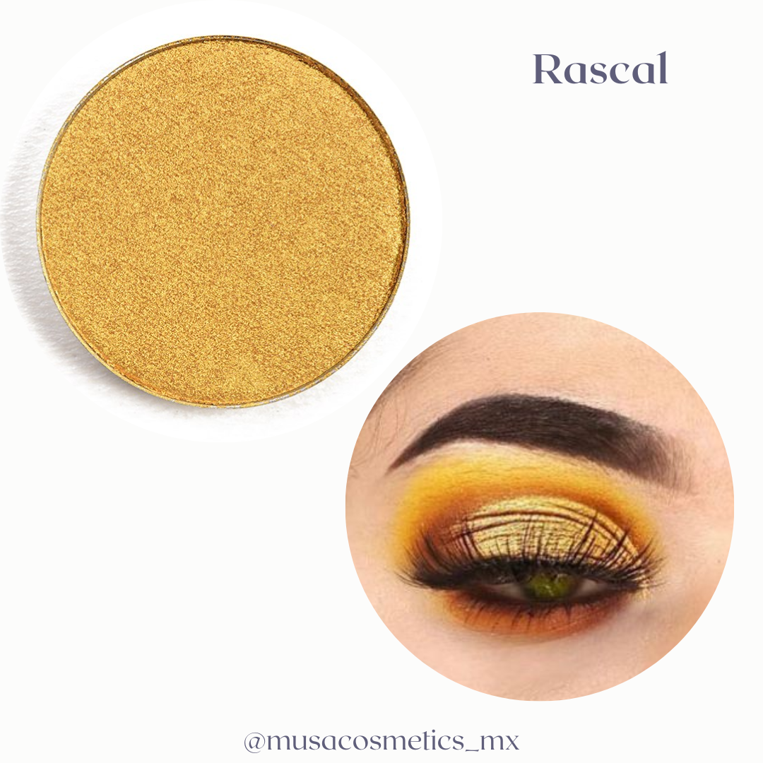 Pressed powder shadow