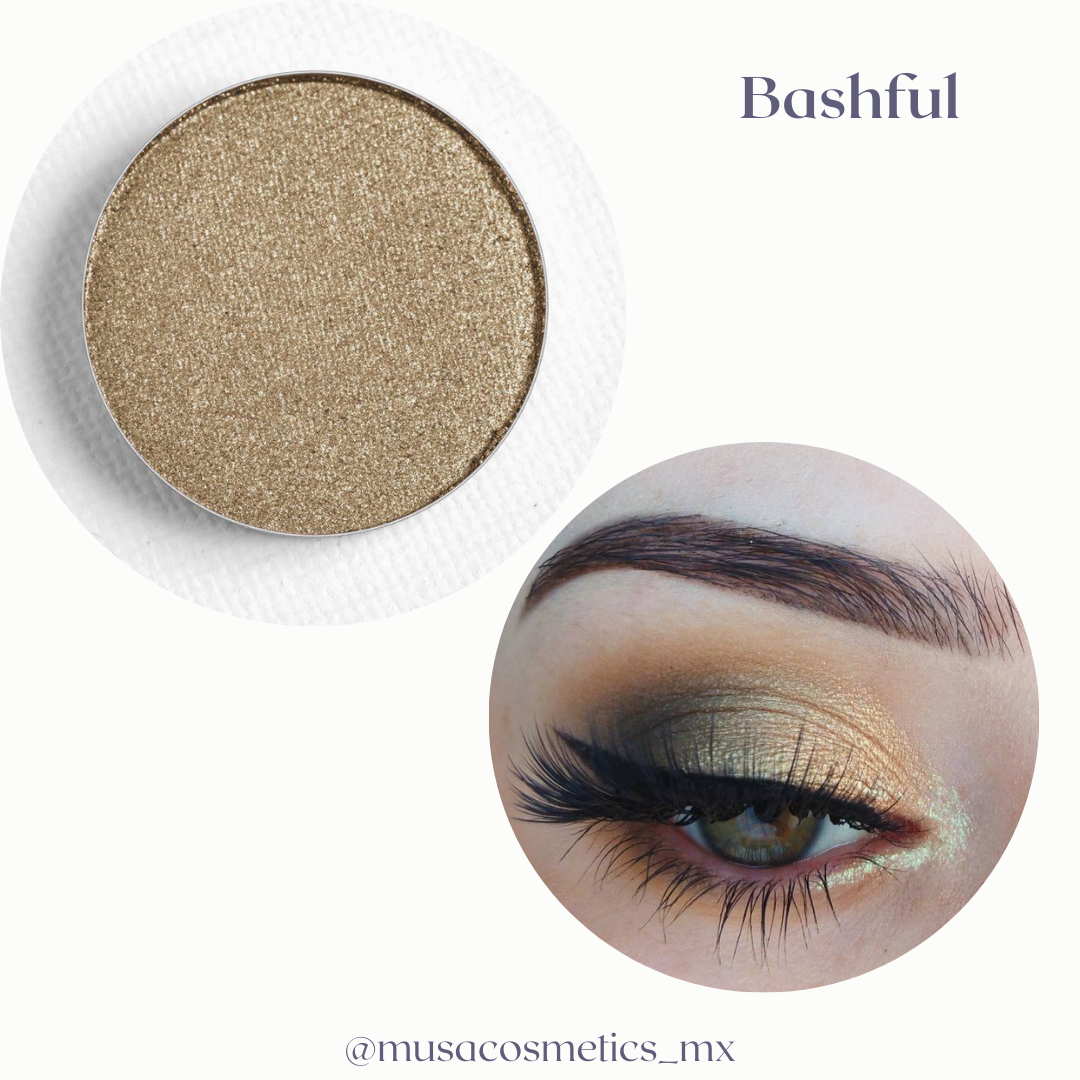 Pressed powder shadow
