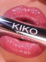 Snow-Kissed Holiday Twist N' Shine Lipgloss