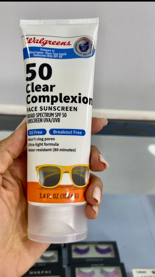 Bloqueador Clear Complexion Sunscreen SPF 50