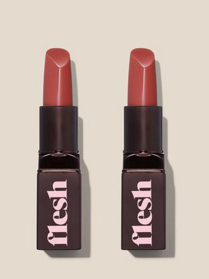 Fleshy lips lipstick