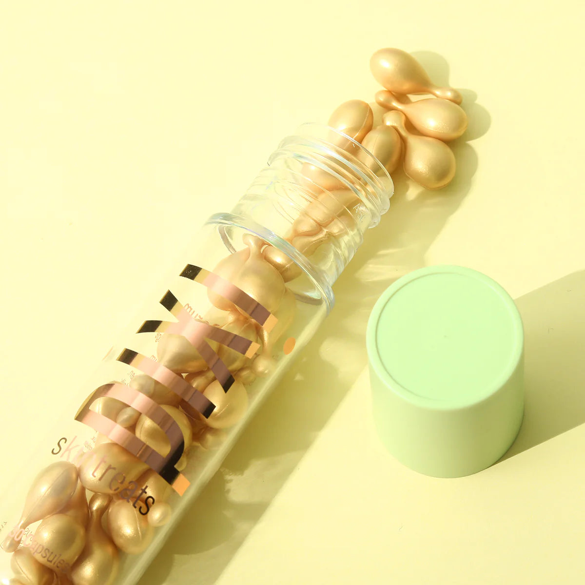 Suero facial de Vitamina-C en cápsulas