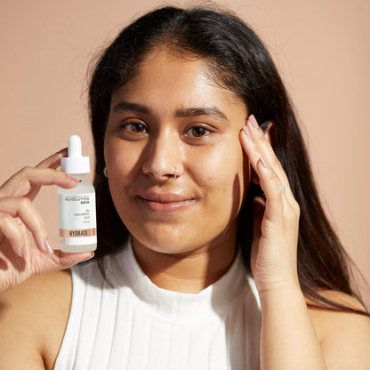 Plumping & Hydrating Serum 2% Hyaluronic Acid -1 oz (Suero reafirmante e hidratante con ácido hialurónico)