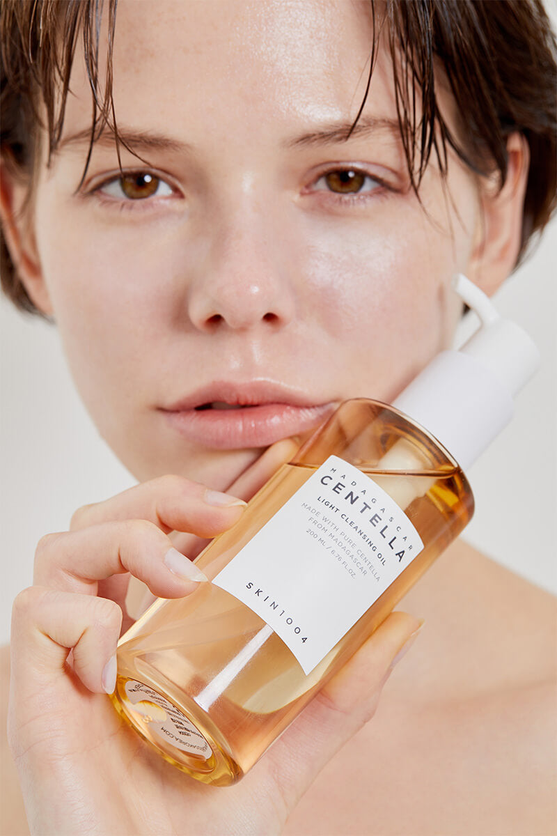 Centella Light Cleansing Oil -200 ml