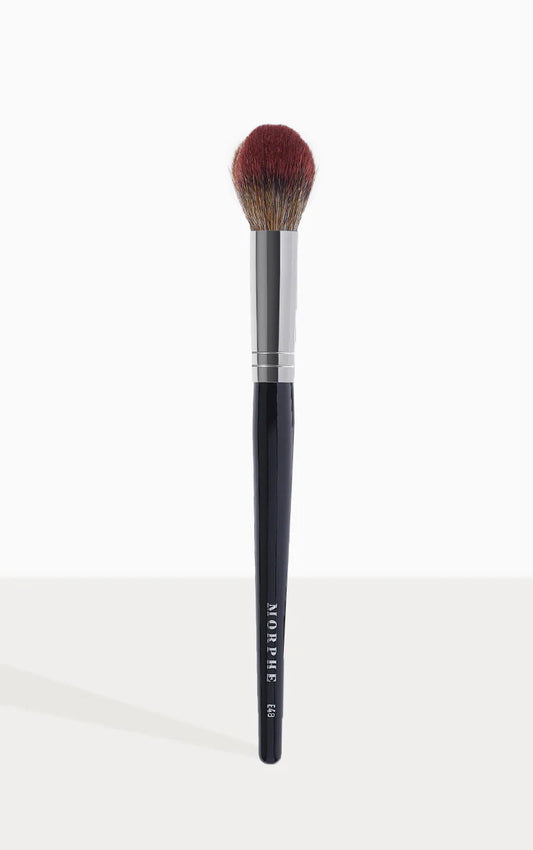 E48 - MINI POINTED POWDER BRUSH Brocha de polvos