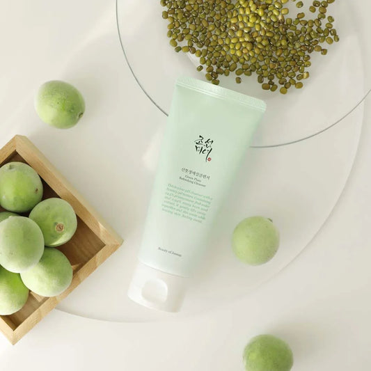 Green Plum Refreshing Cleanser  (Limpiador refrescante de ciruela verde)