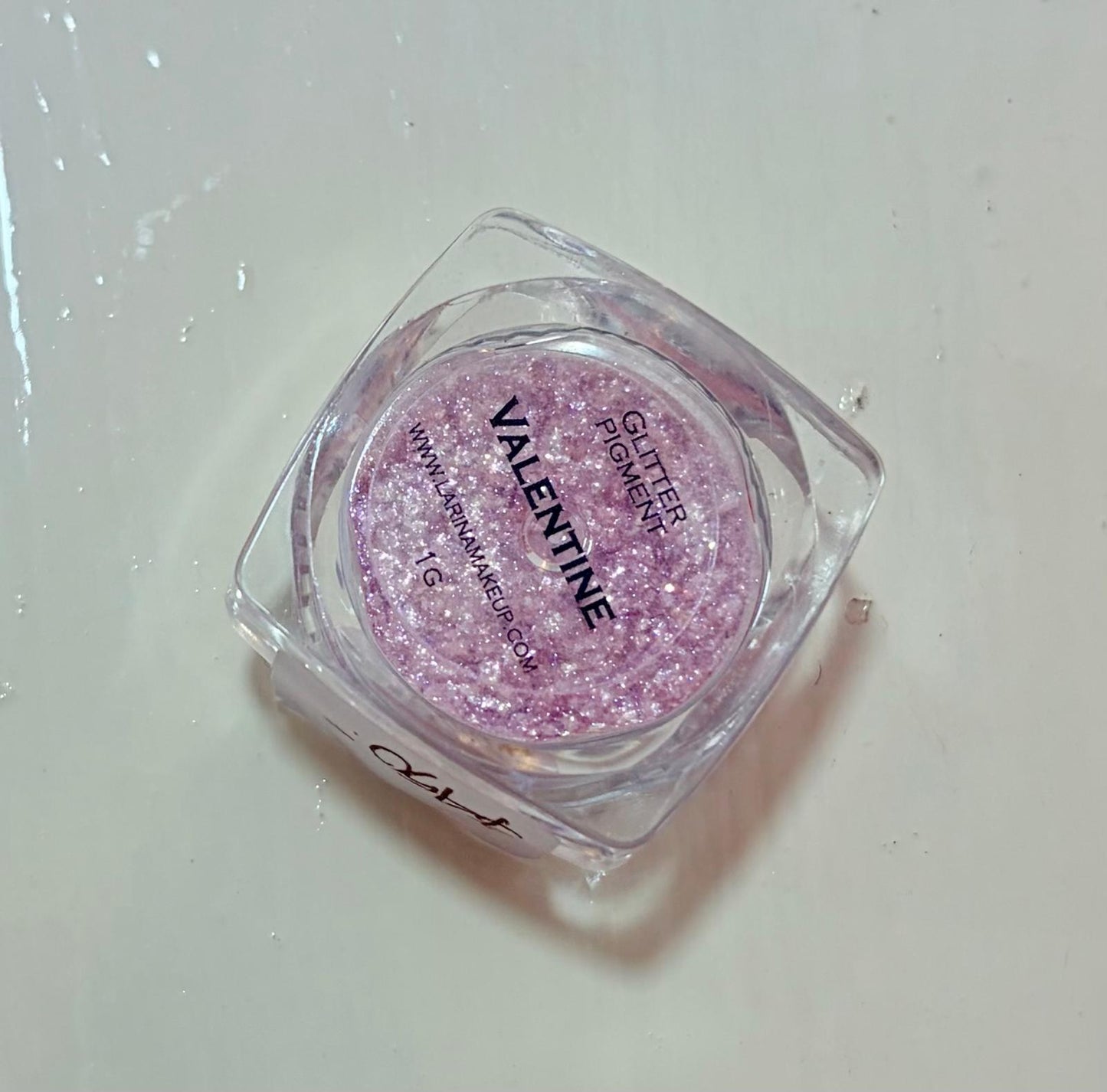 Glitter pigment (Brillantina)
