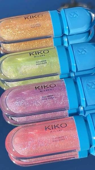 hue ready? 3d hydra lip oil, edición Chromapop (Aceite labial)