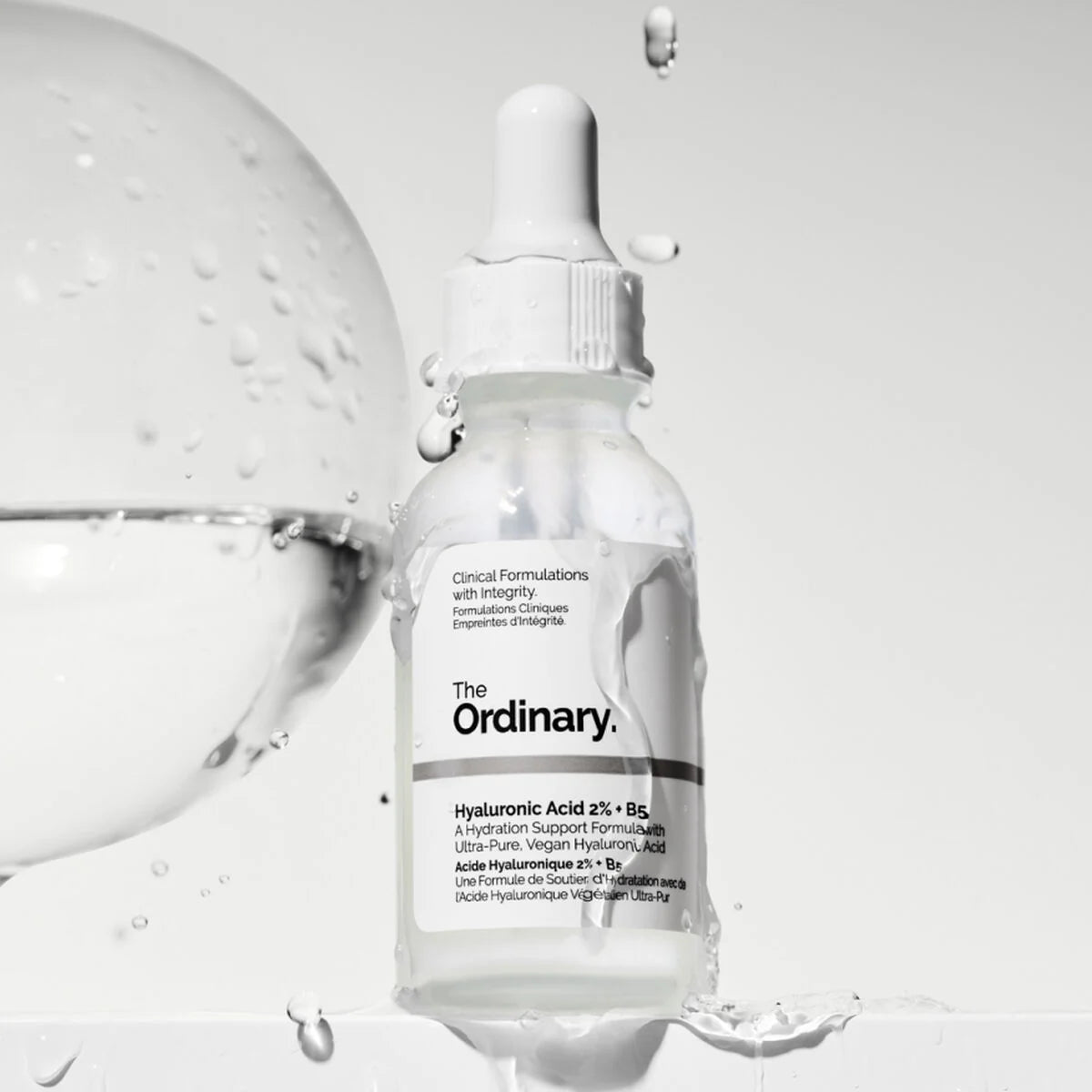 Hyaluronic Acid 2% + B5 (Suero de ácido hialurónico)