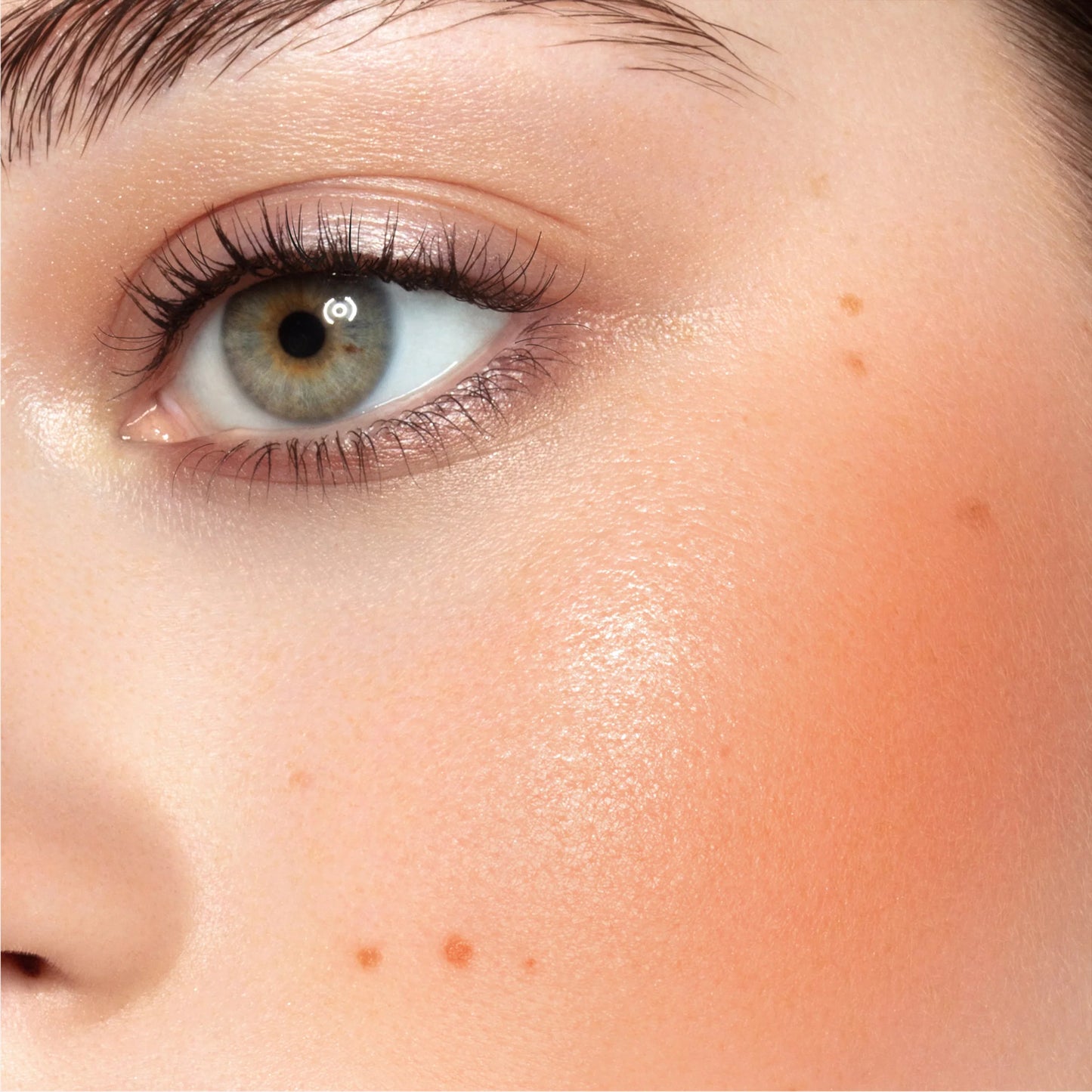 Cream Blushlight -Sandy Cheeks