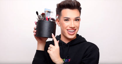 THE JAMES CHARLES BRUSH SET