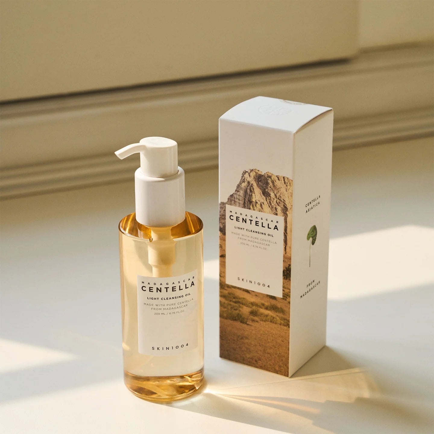 Centella Light Cleansing Oil -200 ml