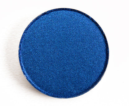 Pressed powder shadow