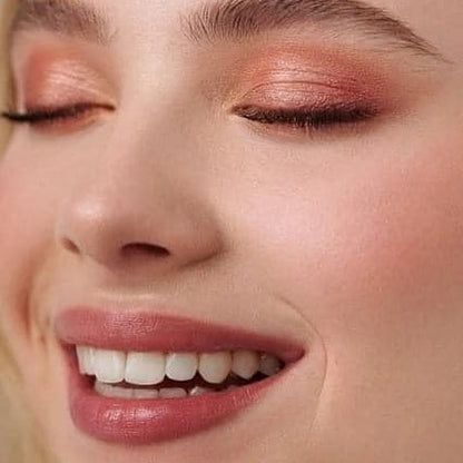 Limited Edition Share Your Radiance Eyeshadow Palette