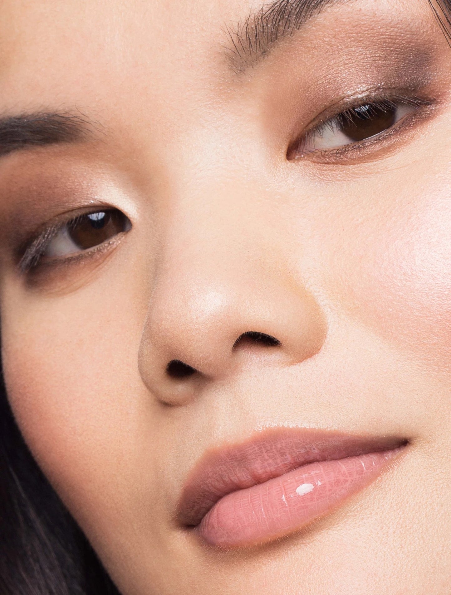 Make waves Liquid metallic eye color