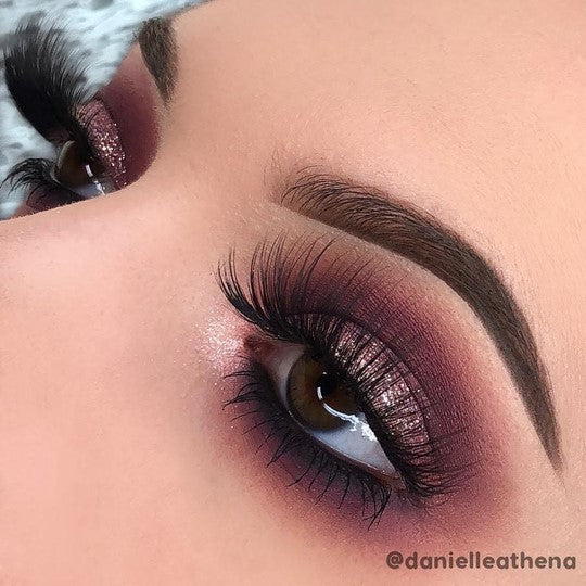 Menage a muah shadow palette