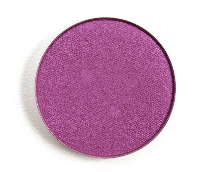 Pressed powder shadow