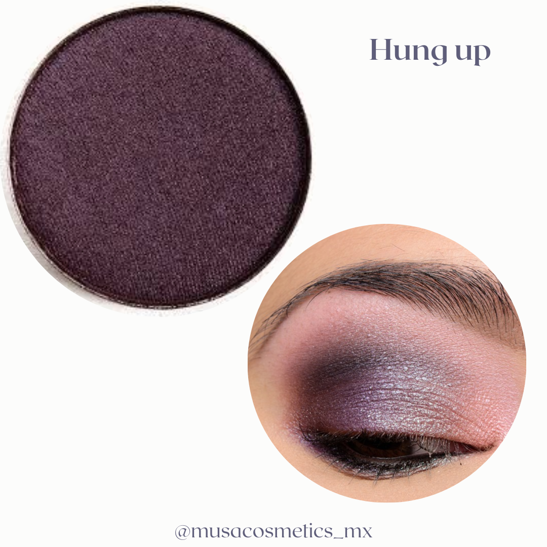 Pressed powder shadow